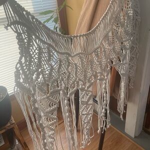 Macrame wall hanging